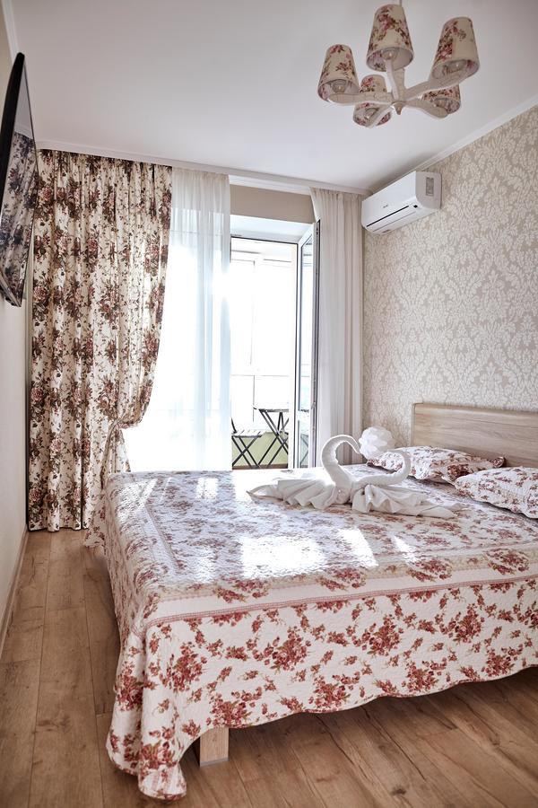 City Center Lux Family Apartment Vinnytsia Ngoại thất bức ảnh