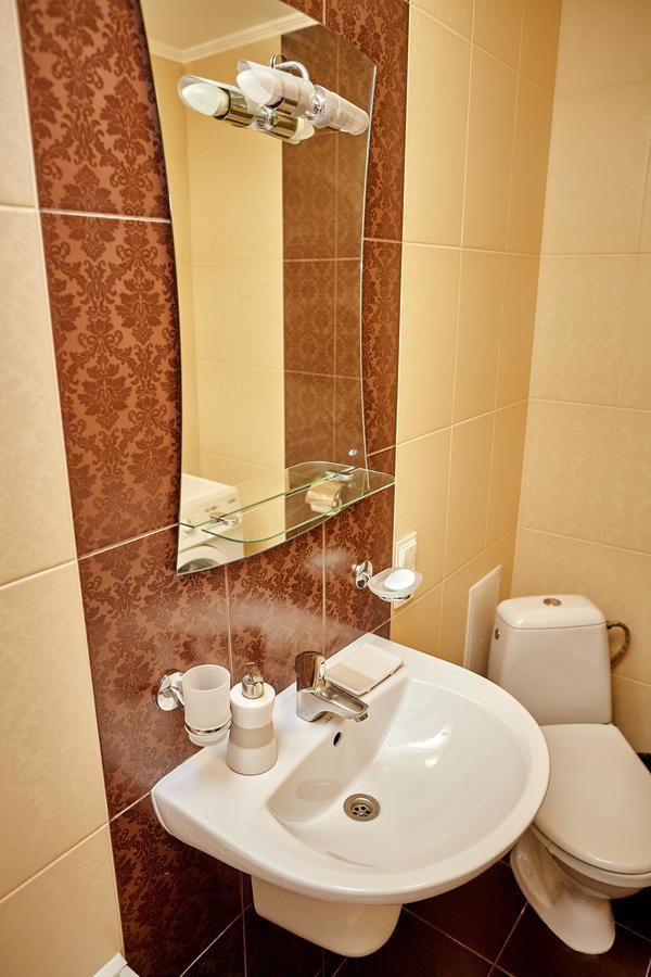 City Center Lux Family Apartment Vinnytsia Ngoại thất bức ảnh